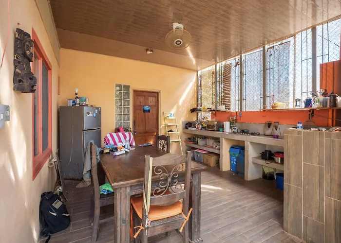 Avellanas Surf Hostel